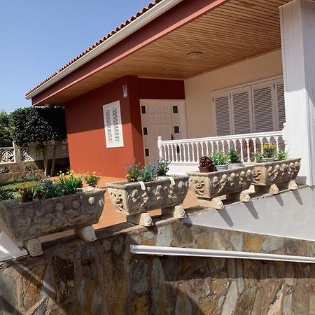 Holiday Home Austry Тегесте Экстерьер фото