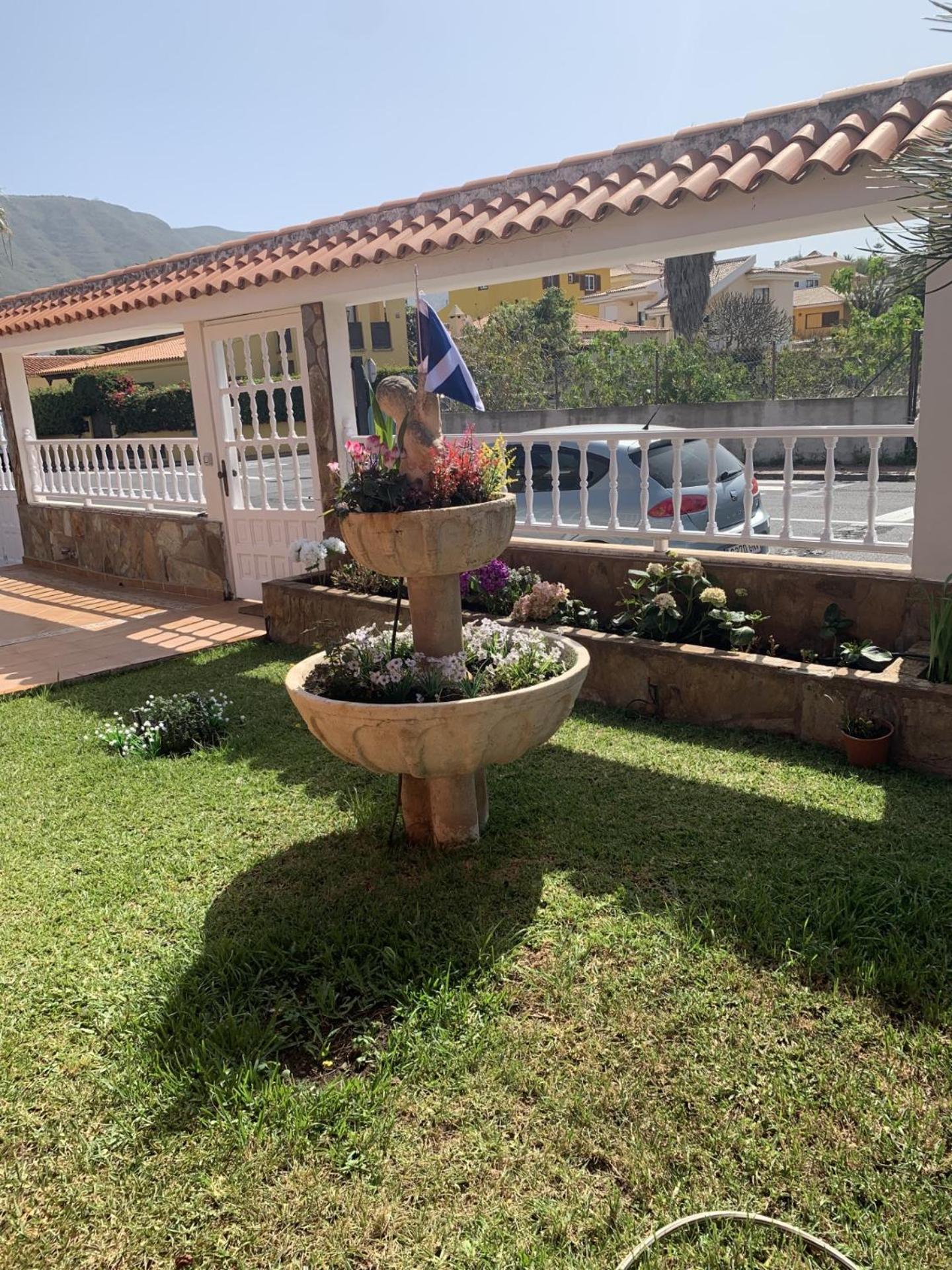 Holiday Home Austry Тегесте Экстерьер фото