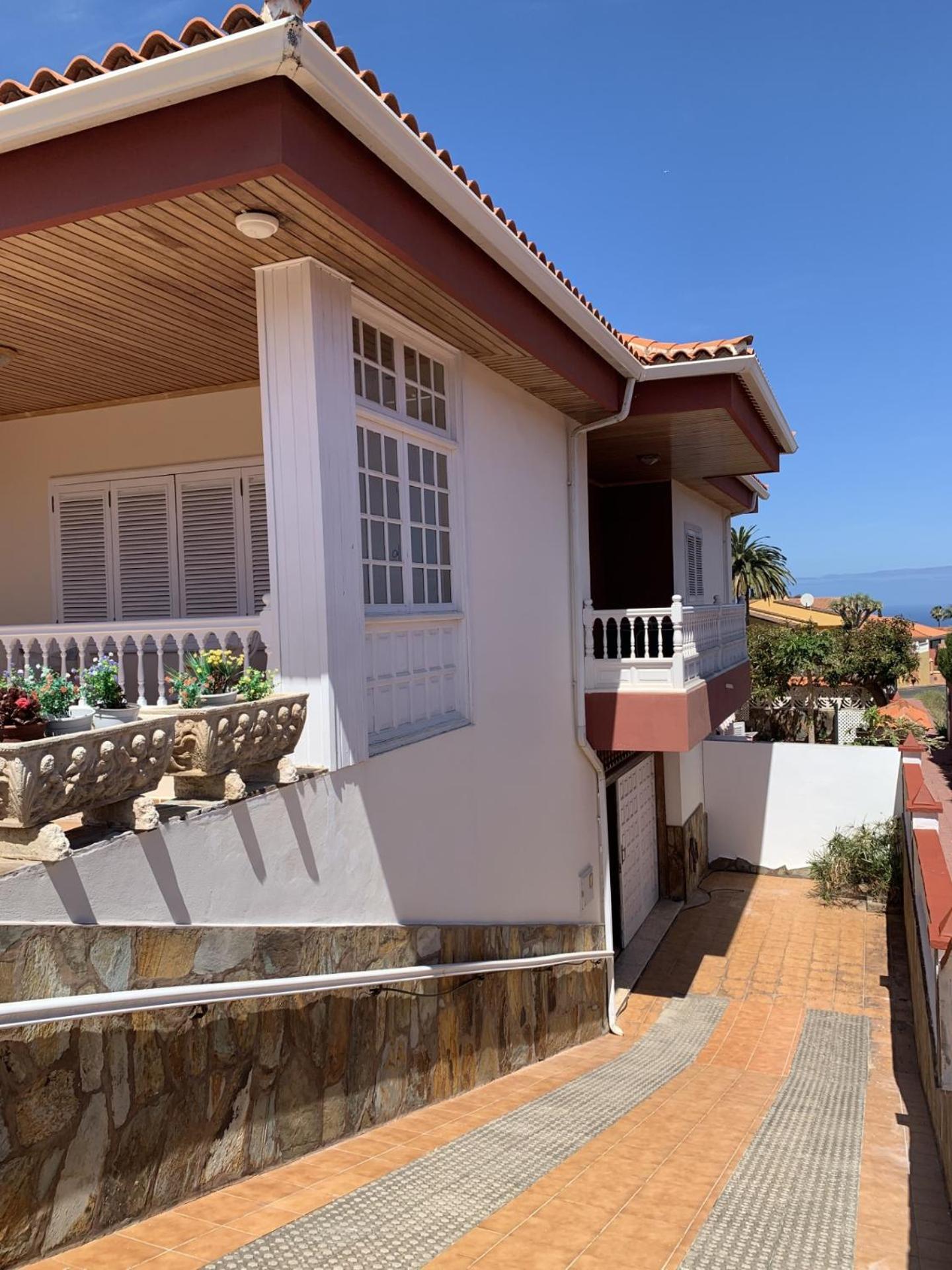 Holiday Home Austry Тегесте Экстерьер фото