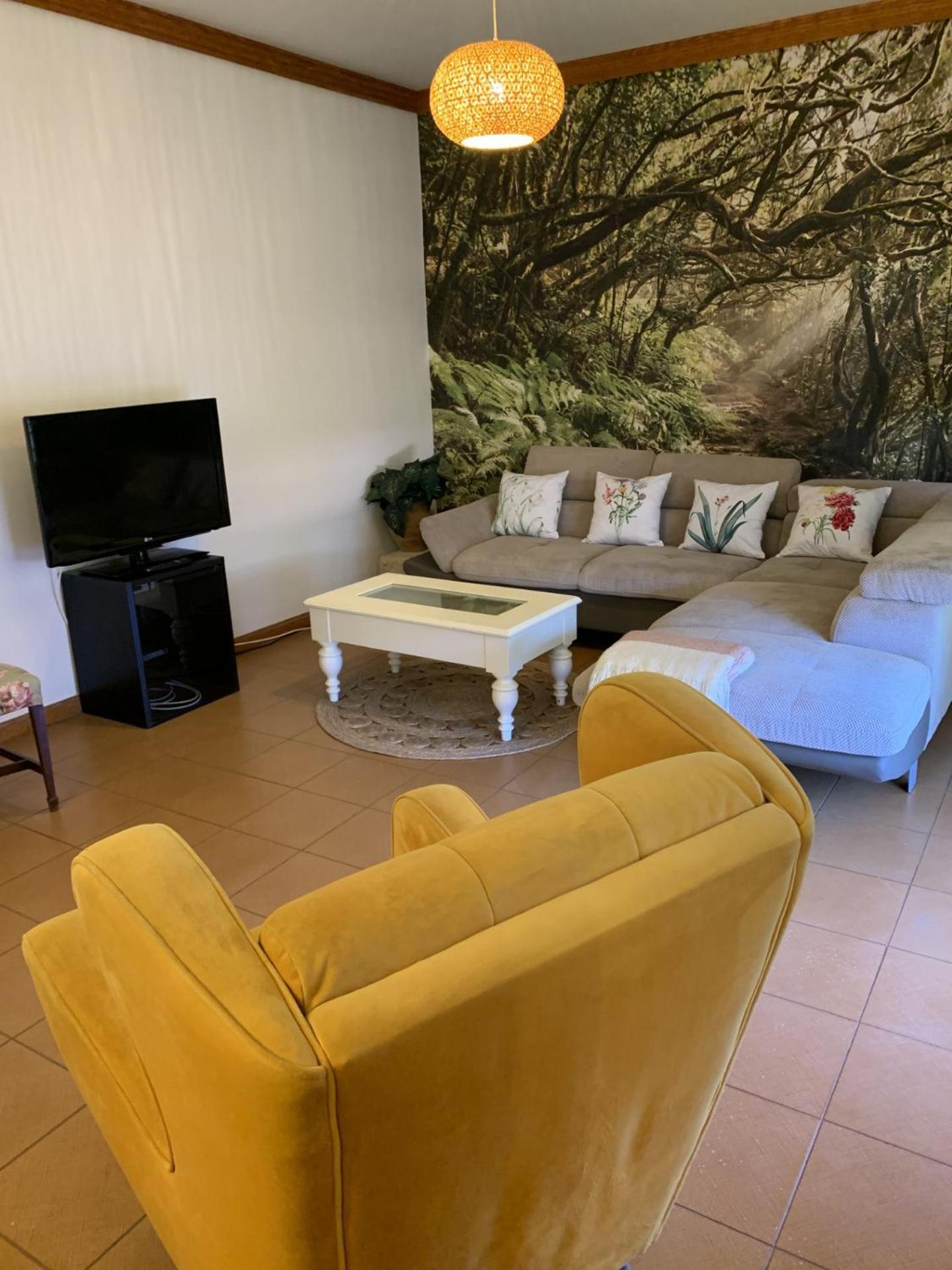 Holiday Home Austry Тегесте Экстерьер фото